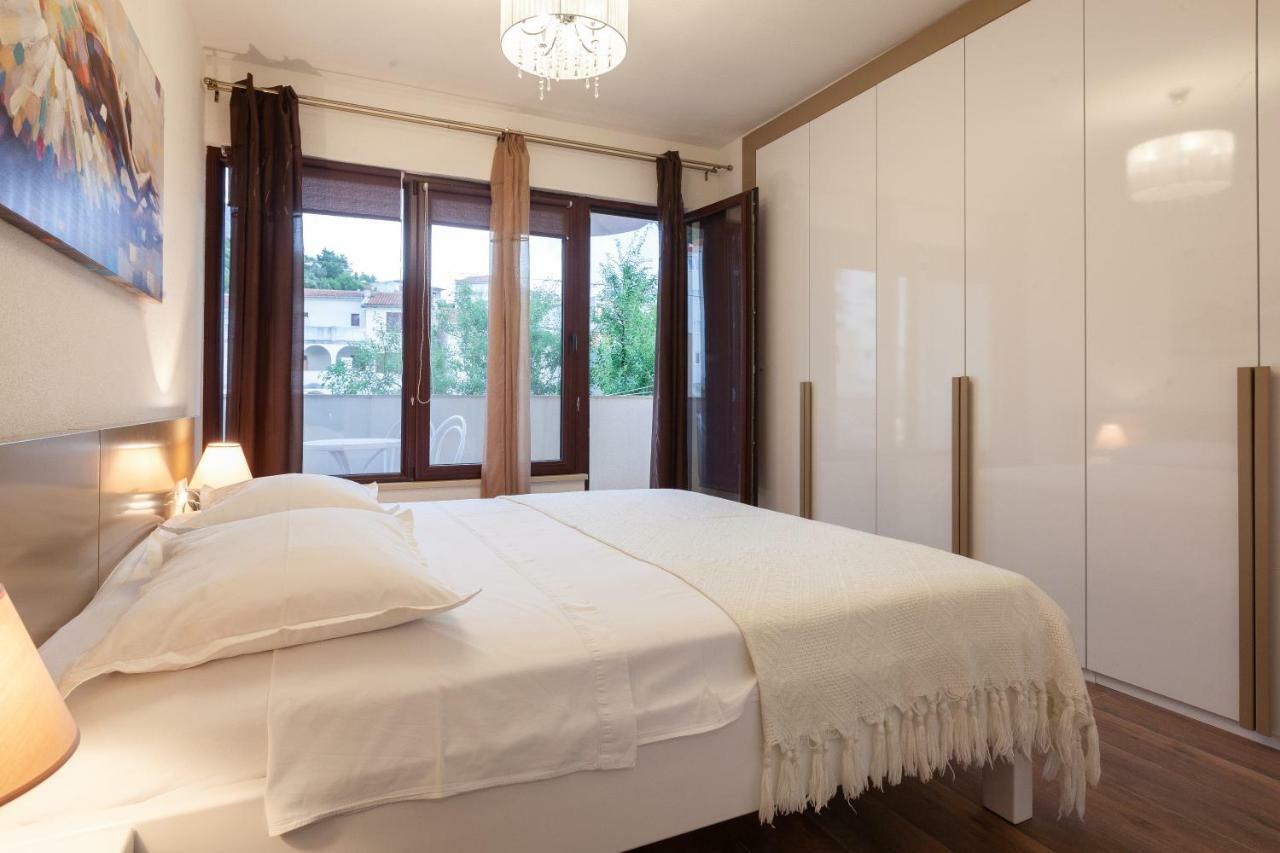 Apartmani Tina 포드고라 외부 사진